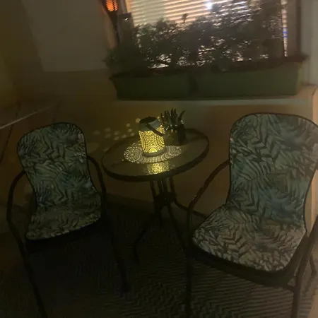 Apartment Sunny With Balcony